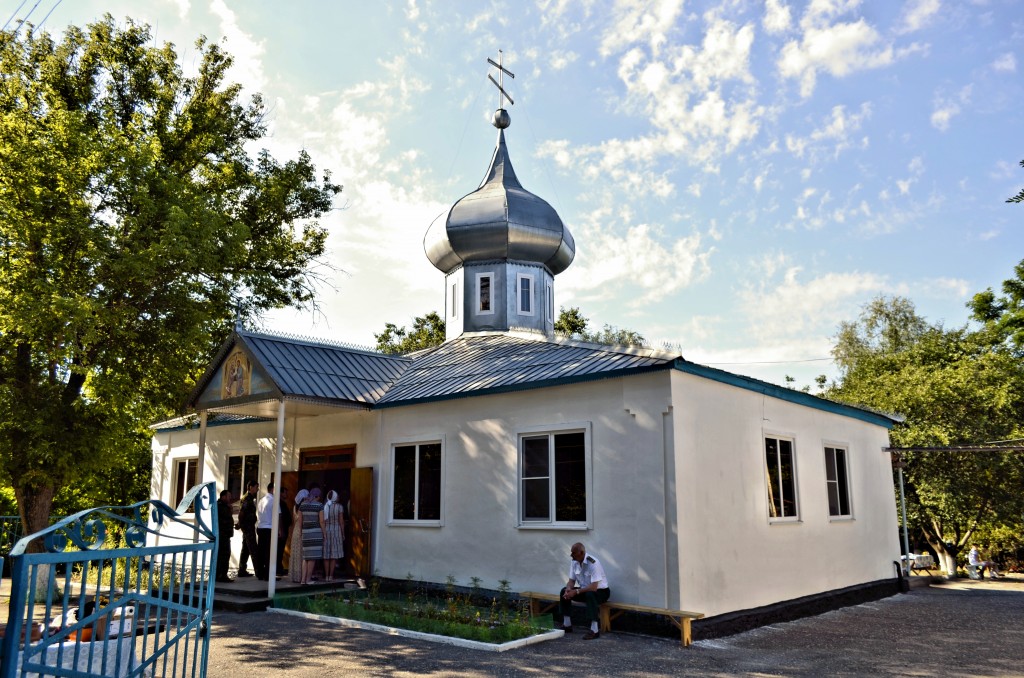 Погода степной ставропольский край степновский. Село Степное Ставропольский край. Храм Рождества Пресвятой Богородицы село Степное. Достопримечательности село Степное Ставропольский. Храм с.Новомихайловское Кущевский район.